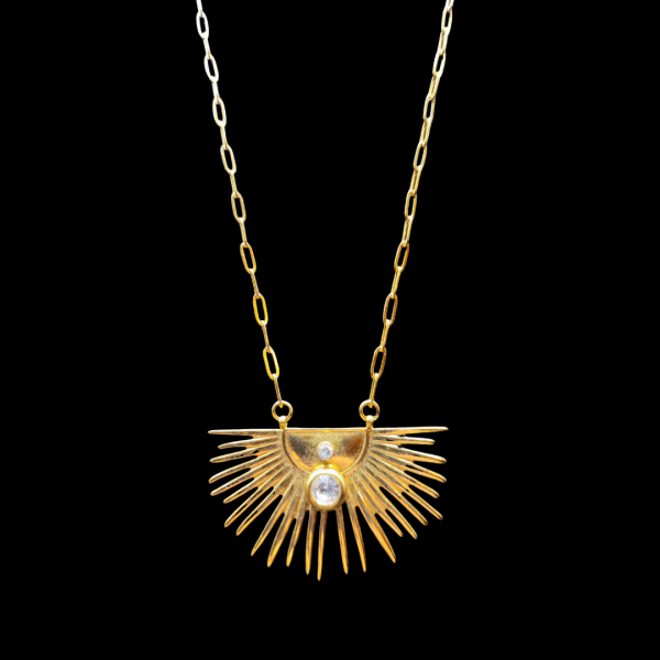 Collier en acier inoxydable original avec strass central