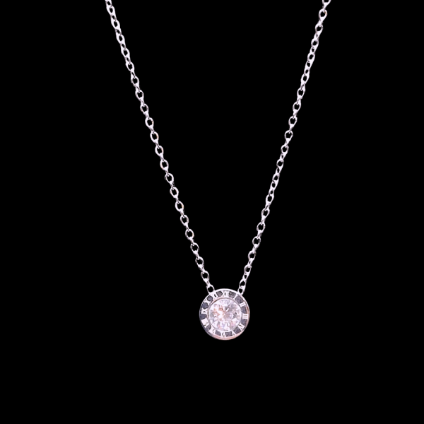 Collier en acier inoxydable argenté chiffre romain