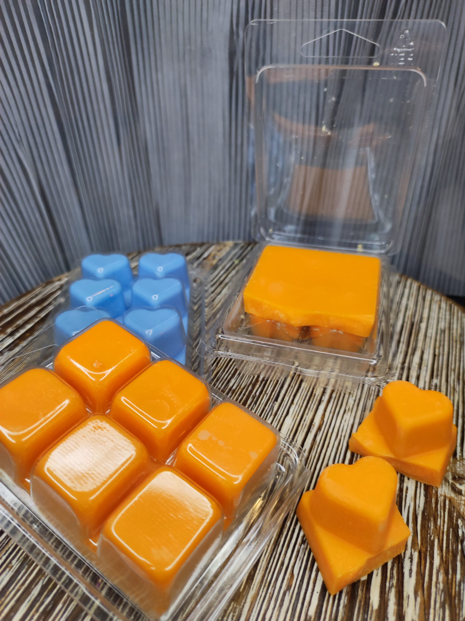 Fondant parfumé moulé en carré ou coeur